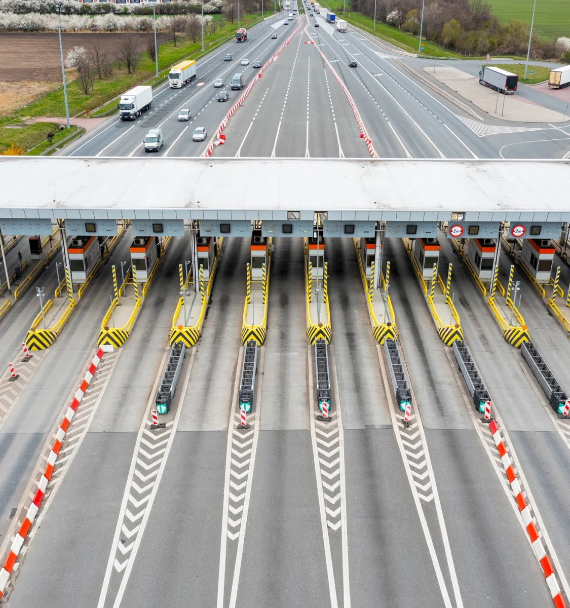 Rozwiązania Międzynarodowe Rozwiązania Międzynarodowe